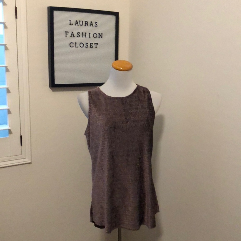 Fourteenth place purple sleeveless top small